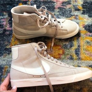Nike Women’s Blazer Sneaker (High Top)